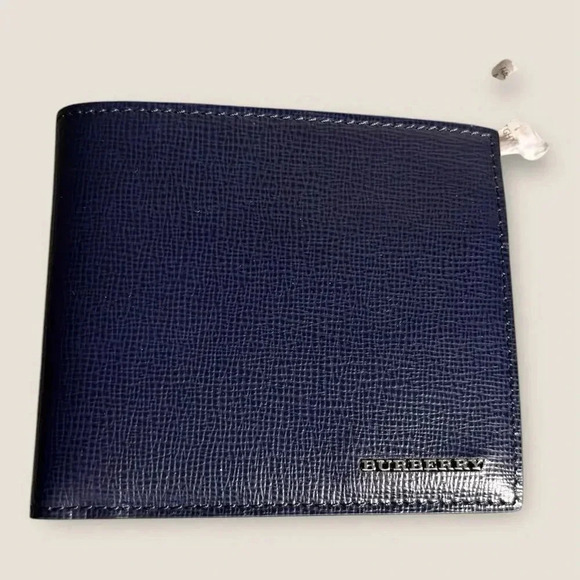 Burberry Men's Bifold Wallet Dark Navy Grainy Leather Credit Card Slots - Picture 1 of 5